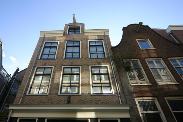 Claes Claesz Apartment