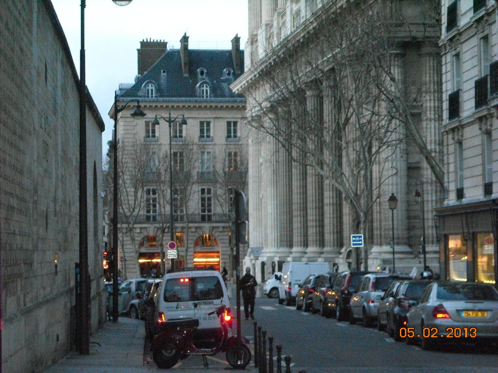 Studio  St Sulpice  75006 Paris