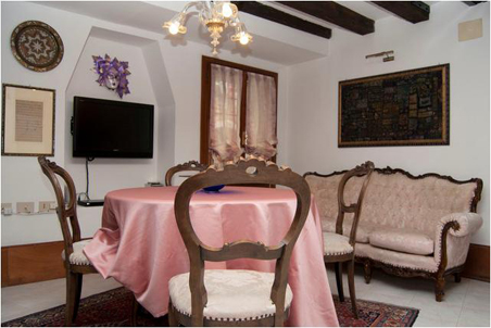 Apartment in an old Monastery in Venice