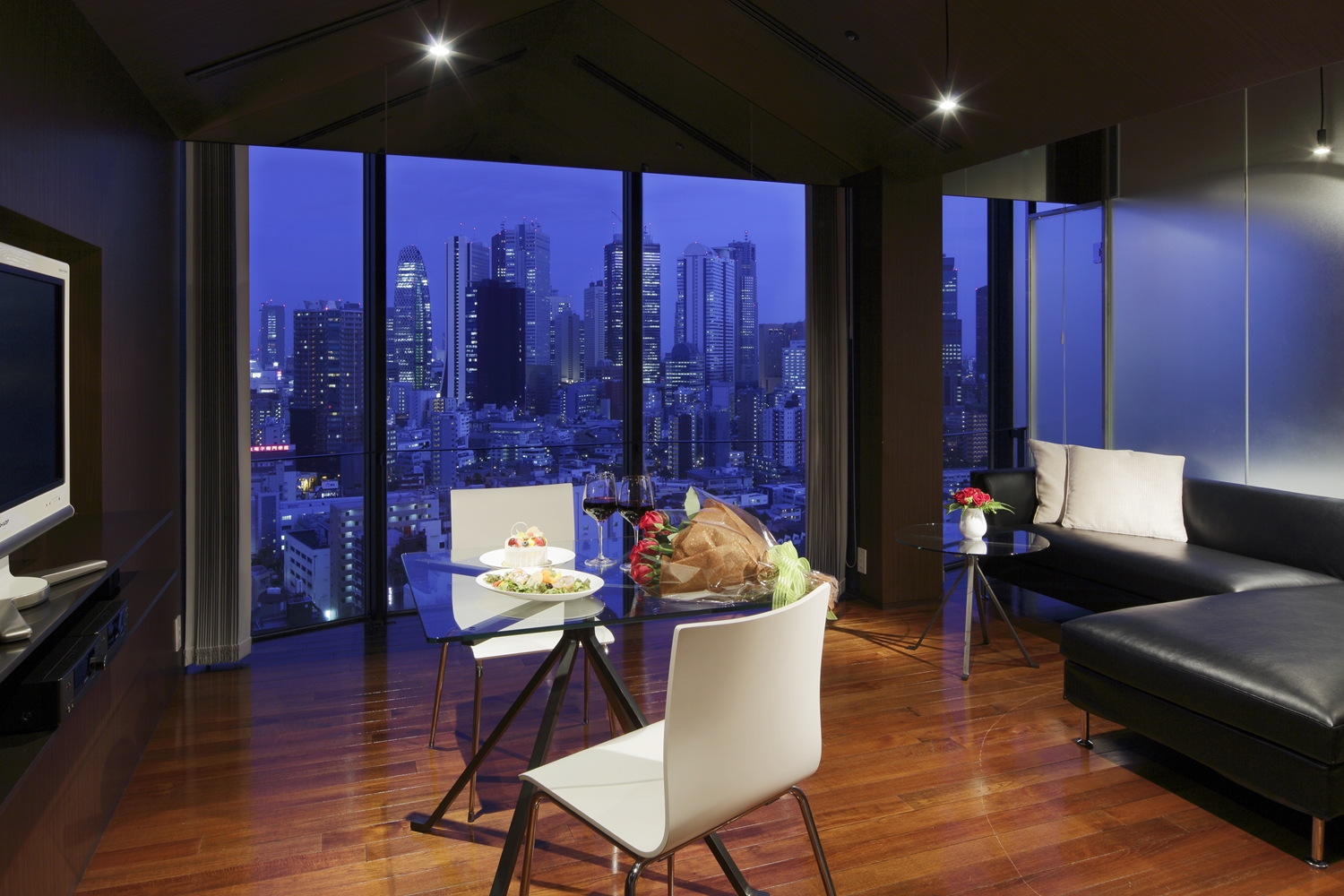 Hundred Stay Shinjuku Tokyo Serviced Apartments MONDESTAY Worldwide